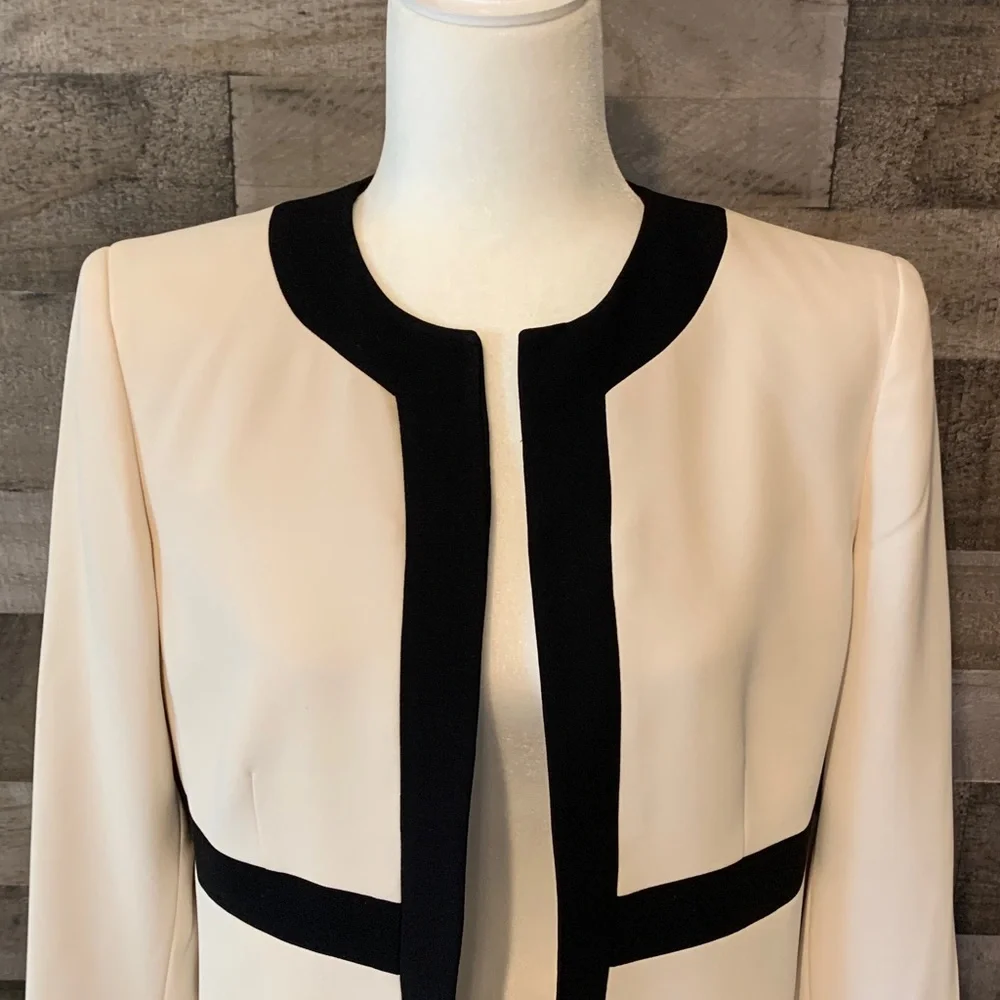 Kasper Open Blazer with black trim Size 8 - Picture 7 of 16